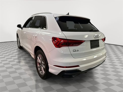 Used 2022 Audi Q3 2.0T Premium image 4