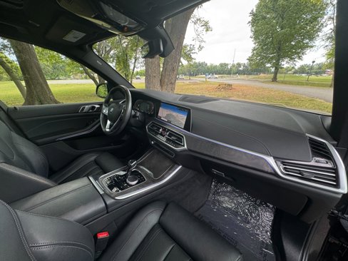 Used 2022 BMW X5 sDrive40i w/ Premium Package image 23