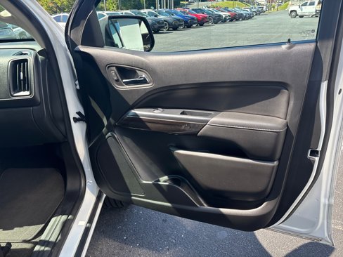 Used 2018 GMC Canyon SLE w/ SLE Convenience Package image 38