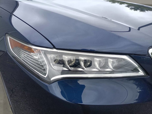 Used 2017 Acura TLX image 10