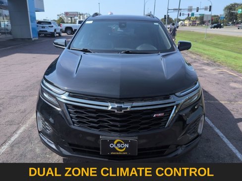 Used 2022 Chevrolet Equinox RS w/ RS Leather Package image 10