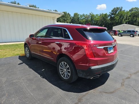 Used 2019 Cadillac XT5 Luxury image 3