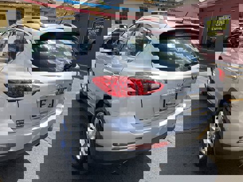 Used 2010 INFINITI EX35 Journey image 5