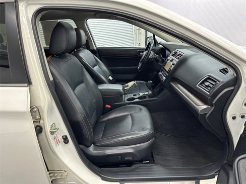 Used 2015 Subaru Outback 2.5i Limited image 15