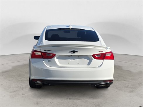 Used 2020 Chevrolet Malibu RS w/ LPO, Convenience Package 1 image 4