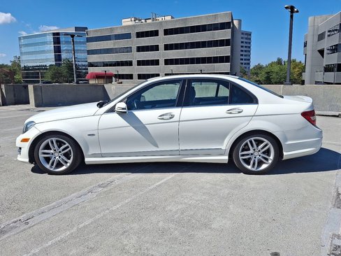 Used 2012 Mercedes-Benz C 250 Sedan image 2