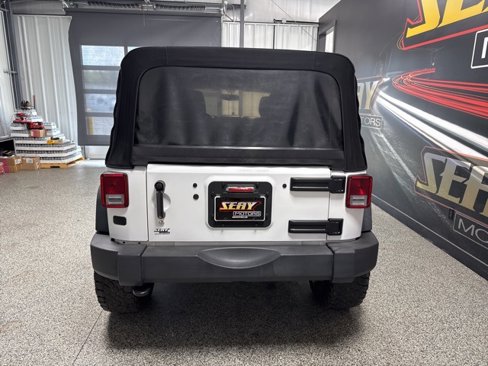 Used 2015 Jeep Wrangler Unlimited Sport w/ Quick Order Package 24S image 16