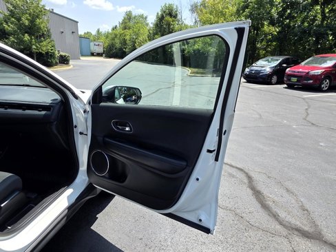 Used 2019 Honda HR-V EX image 39