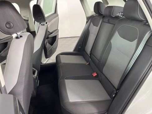 Used 2022 Volkswagen Taos S image 40