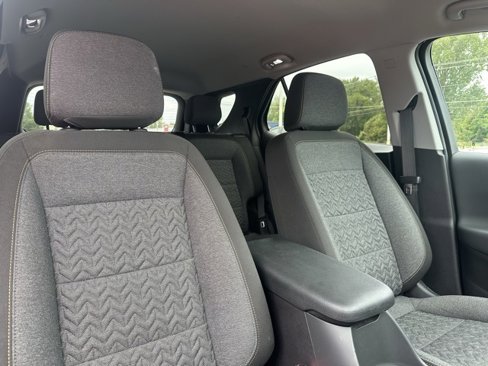 Used 2024 Chevrolet Equinox LT image 7