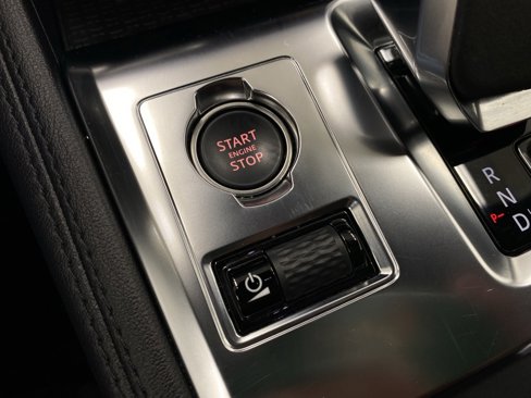 Used 2023 Jaguar F-PACE S image 29