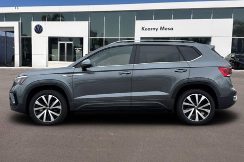Used 2022 Volkswagen Taos SE image 7