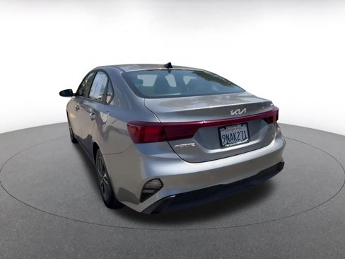 Used 2024 Kia Forte LXS image 11