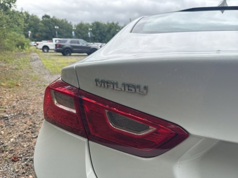 Used 2023 Chevrolet Malibu LT image 11