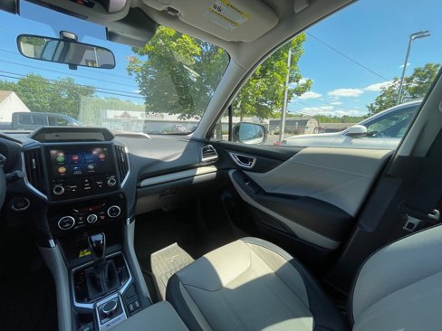 Used 2023 Subaru Forester Limited image 8