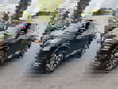 Used 2021 Nissan Rogue SV image 5