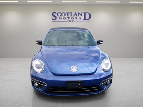 Used 2014 Volkswagen Beetle R-Line image 3