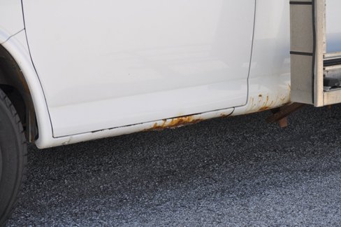 Used 2010 Chevrolet Express 2500 image 8