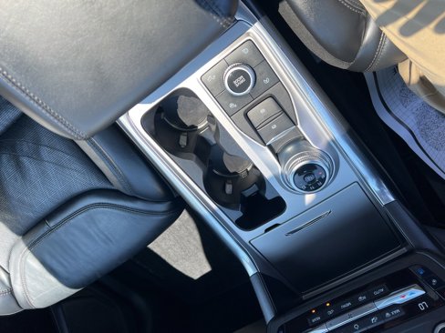Used 2020 Ford Explorer Platinum w/ Premium Technology Package image 29