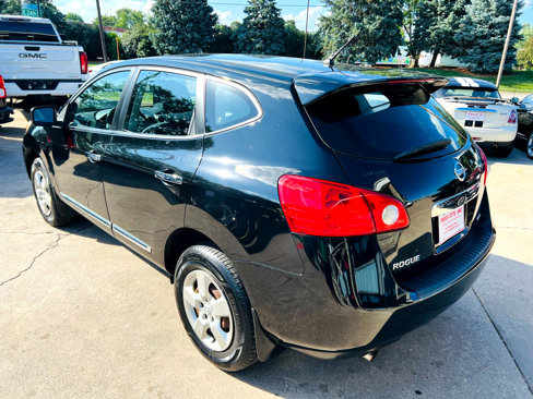 Used 2015 Nissan Rogue S image 5