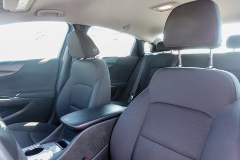 Used 2020 Chevrolet Malibu LS w/ Driver Confidence Package II image 25