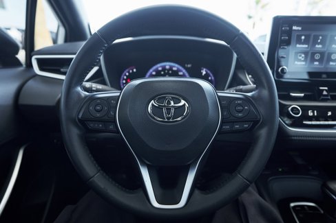 Used 2020 Toyota Corolla XSE image 35