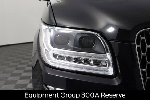 Used 2018 Lincoln Navigator Reserve w/ Technology Package image 13
