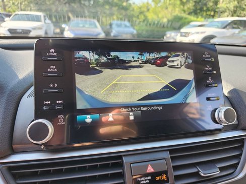 Certified 2022 Honda Accord LX image 22