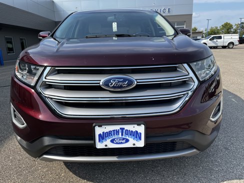Used 2017 Ford Edge SEL w/ Equipment Group 201A image 4