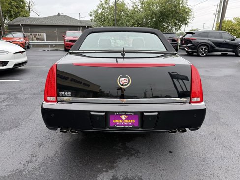 Used 2006 Cadillac DTS w/ Trunk Convenience Package image 5