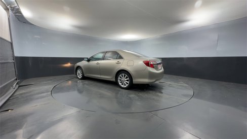 Used 2013 Toyota Camry XLE image 7