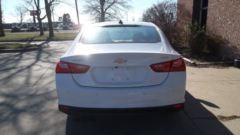 Used 2024 Chevrolet Malibu LS image 5
