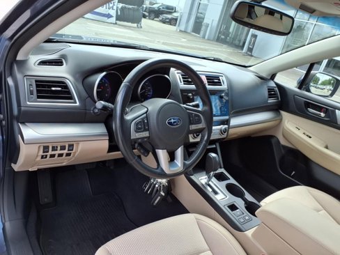 Used 2017 Subaru Outback 2.5i Premium image 15
