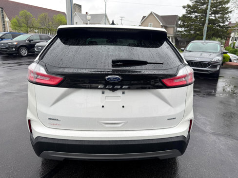 Used 2022 Ford Edge SEL w/ Convenience Package image 4