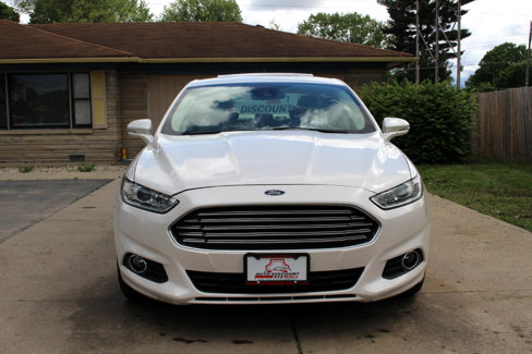 Used 2014 Ford Fusion SE w/ Equipment Group 202A image 3