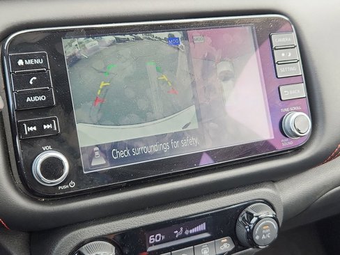 Used 2024 Nissan Kicks SR image 17