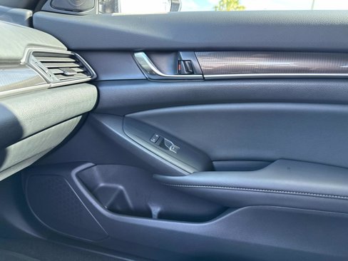 Used 2022 Honda Accord Sport image 20