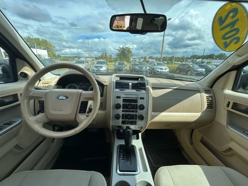 Used 2012 Ford Escape XLT image 11