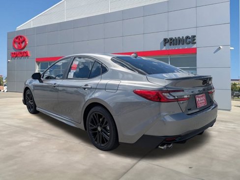 New 2026 Toyota Camry SE image 6