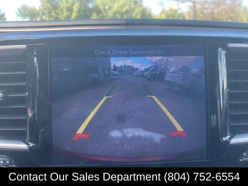 Used 2017 Chrysler Pacifica Touring-L image 23
