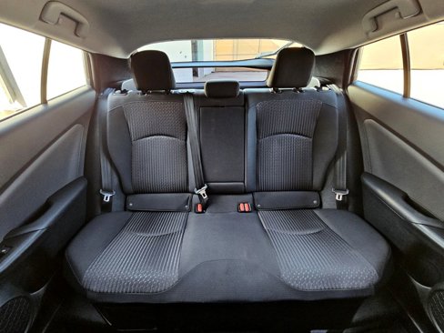 Used 2017 Toyota Prius Three image 12