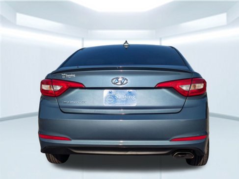 Used 2015 Hyundai Sonata SE image 5
