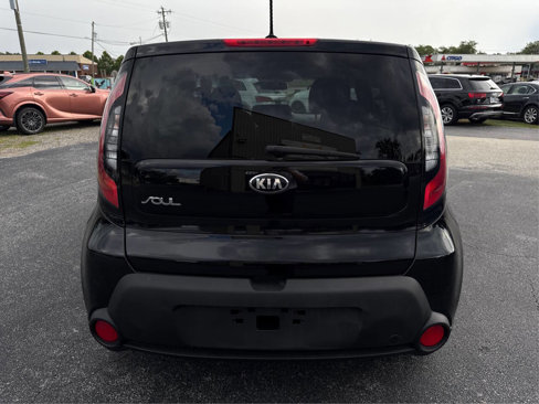 Used 2016 Kia Soul + image 22