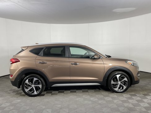 Used 2017 Hyundai Tucson Limited image 5