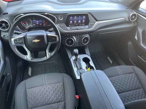 Used 2020 Chevrolet Blazer LT image 17