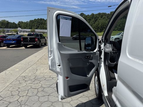 Used 2018 Ford Transit 250 130 Low Roof w/ Exterior Upgrade Package image 6