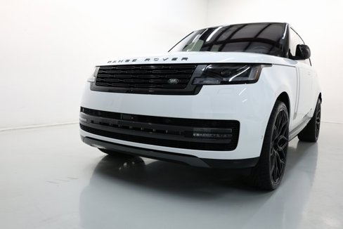 Used 2023 Land Rover Range Rover SE image 54