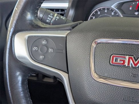 Used 2019 GMC Acadia SLT image 12
