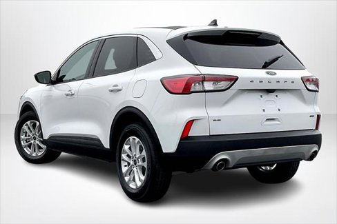 Used 2022 Ford Escape SE image 4