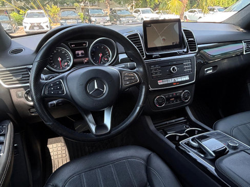 Used 2017 Mercedes-Benz GLE 350 4MATIC w/ Premium 1 Package image 2